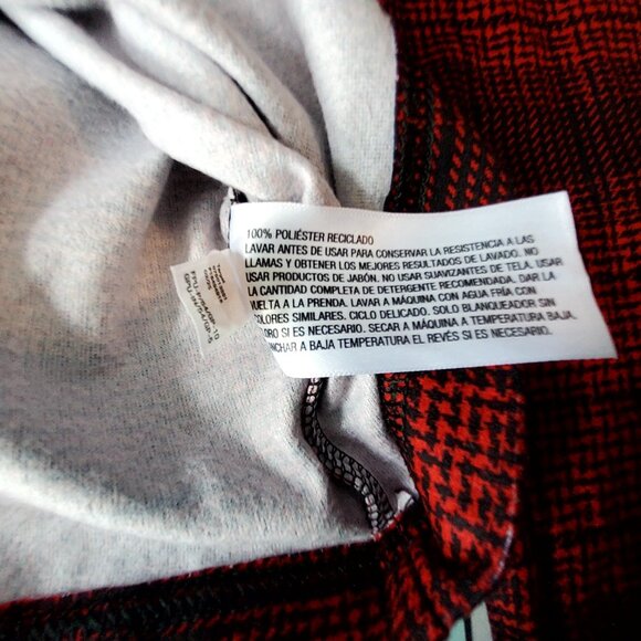 Cat & Jack Red Plaid Sleepwear Pants Size L 10/12 Recycled Polyester Youth - Picture 15 of 16